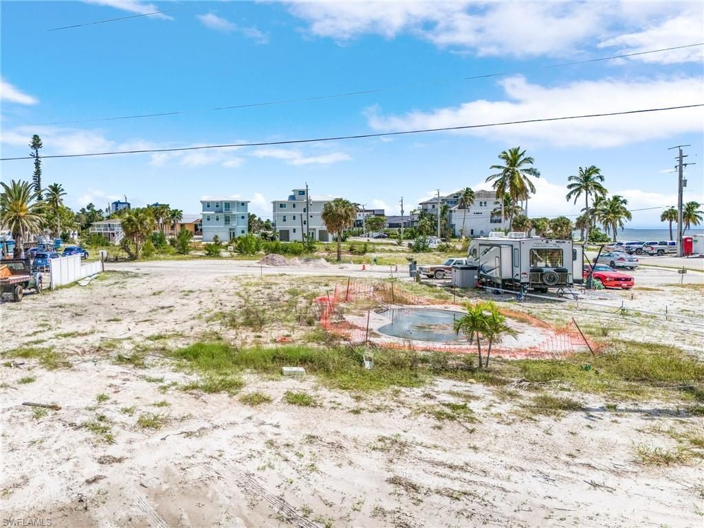 101-103 Andre Mar Dr, Fort Myers Beach, FL 33931 Photo