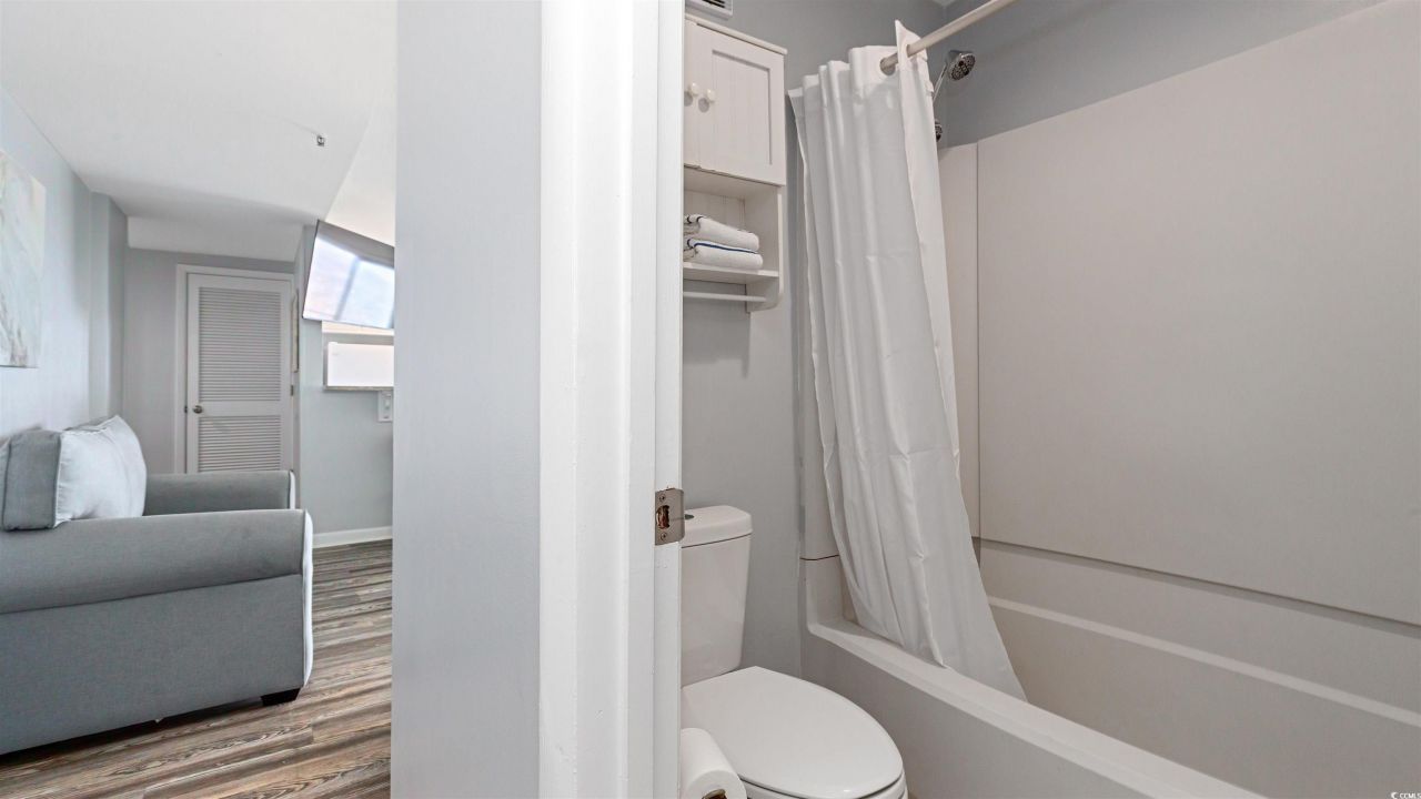 5905 S Kings Hwy. Photo 24