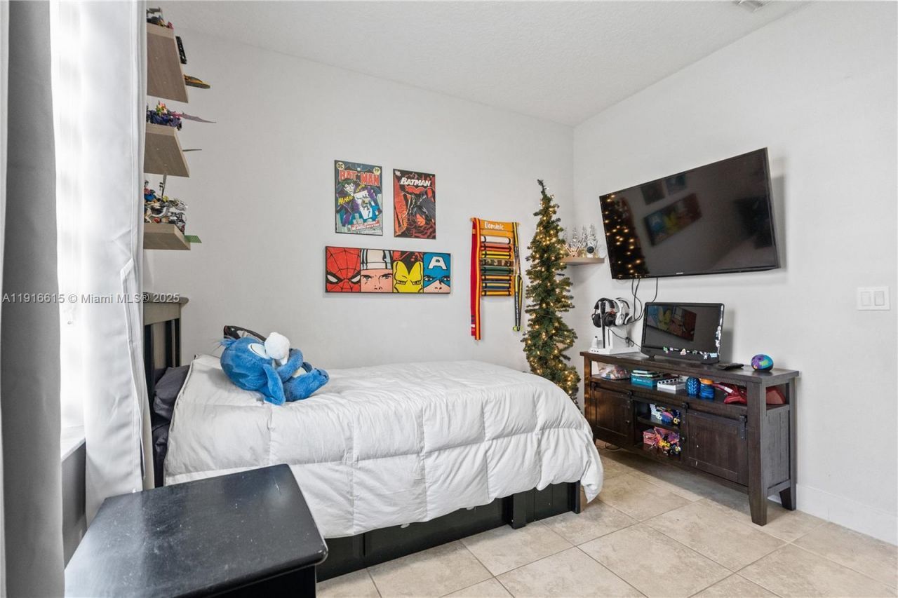 16120 SW 11th St, Pembroke Pines, FL 33027 Photo