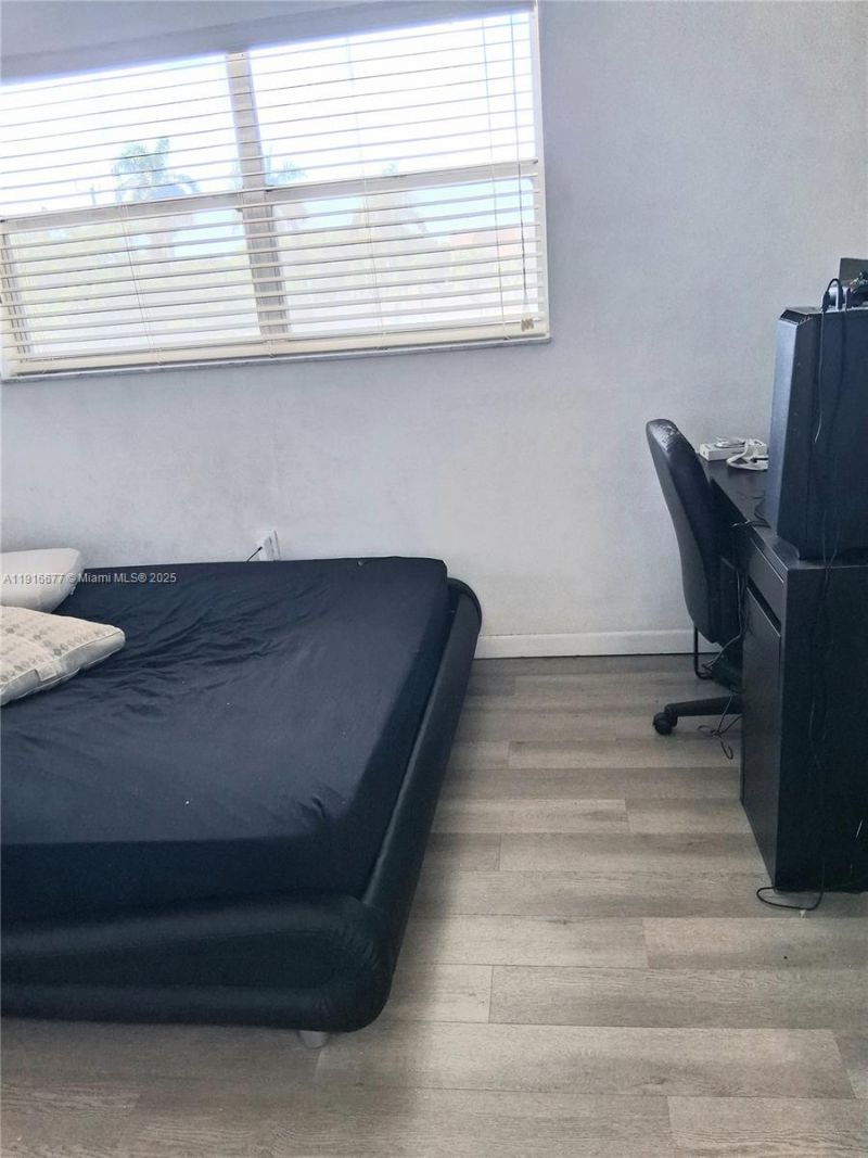 8590 Sunrise Lakes Blvd, Unit 310, Sunrise, FL 33322 Photo