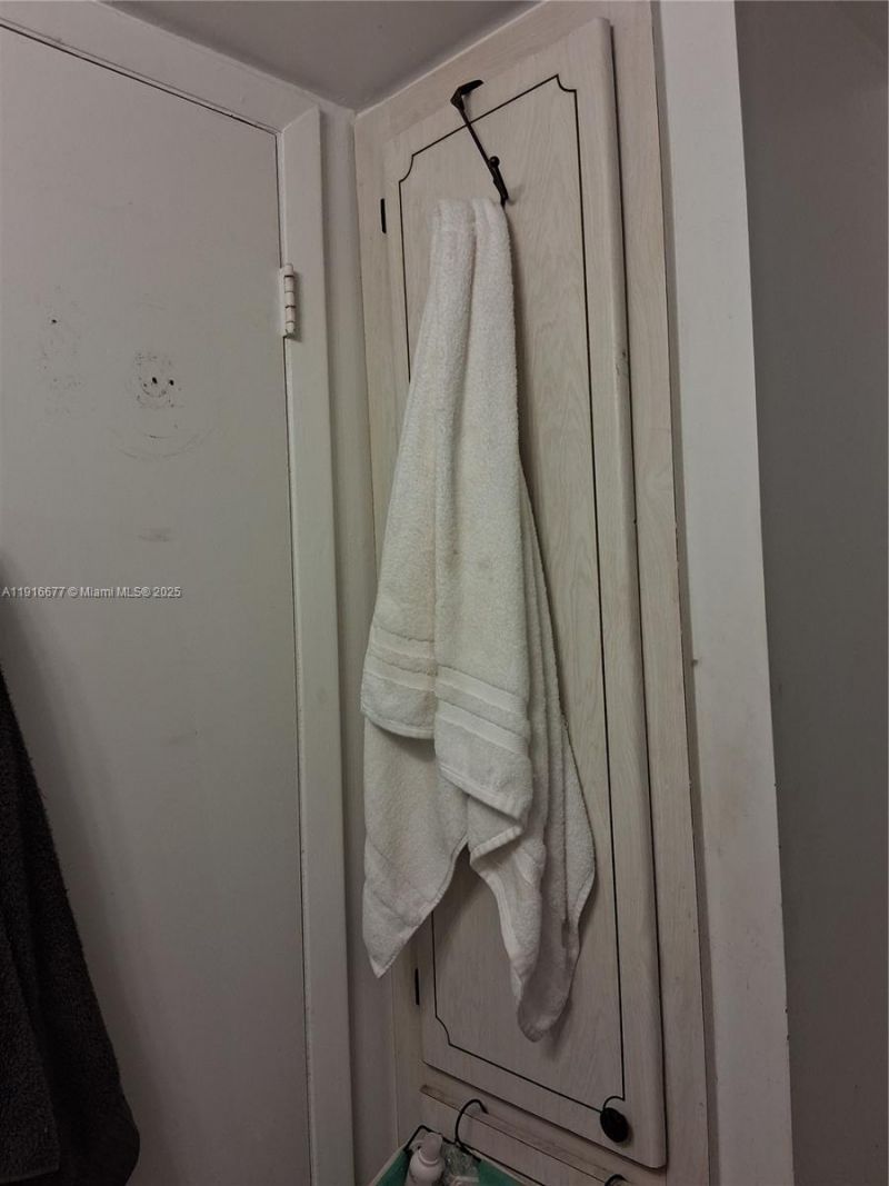 8590 Sunrise Lakes Blvd, Unit 310, Sunrise, FL 33322 Photo