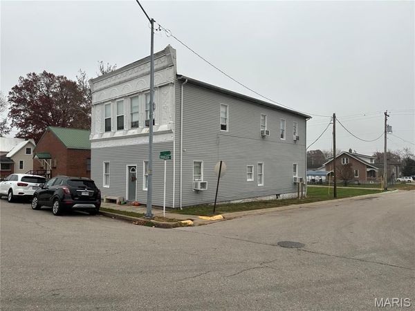 402 N 1st Street S, Owensville, MO 65066