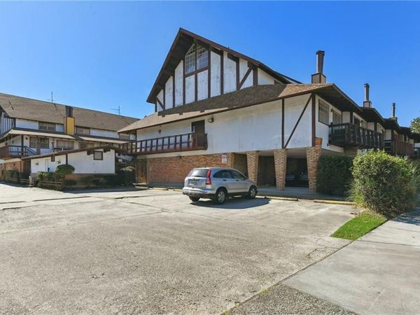 2305 CLEARY Avenue, Unit 209, Metairie, LA 70001