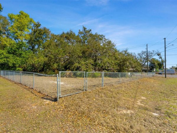 702 WESTWOOD DRIVE, BRANDON, FL 33511