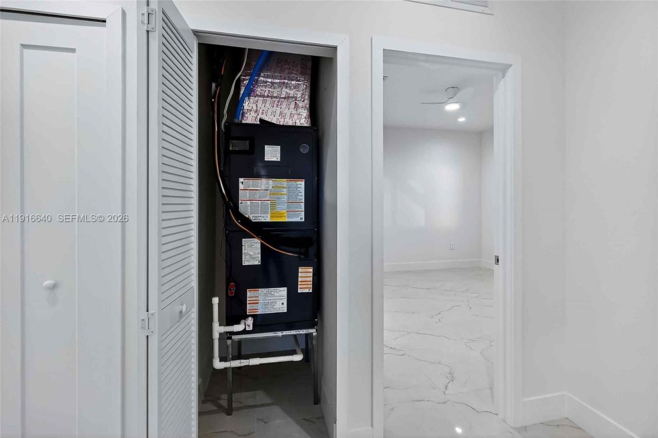 1346 NW 44th St, Miami, FL 33142 Photo