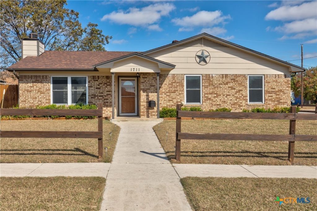 1711 Topaz Road, Killeen, TX 76543 Main Photo