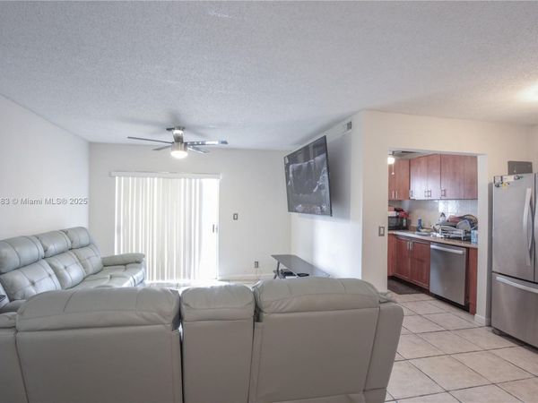 7561 NW 16th St, Unit 2305, Plantation, FL 33313