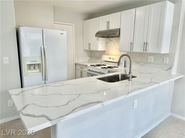 2525 Sierra Bello Avenue , Unit 103, Las Vegas, NV 89106