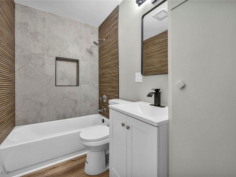 127 Palmetto Avenue, Akron, OH 44301 Photo 11