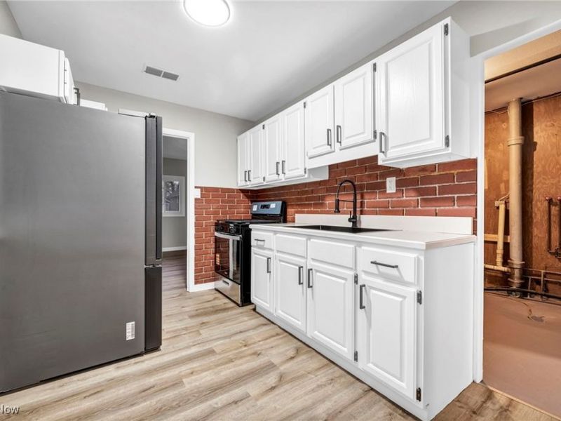 127 Palmetto Avenue, Akron, OH 44301 Photo 18