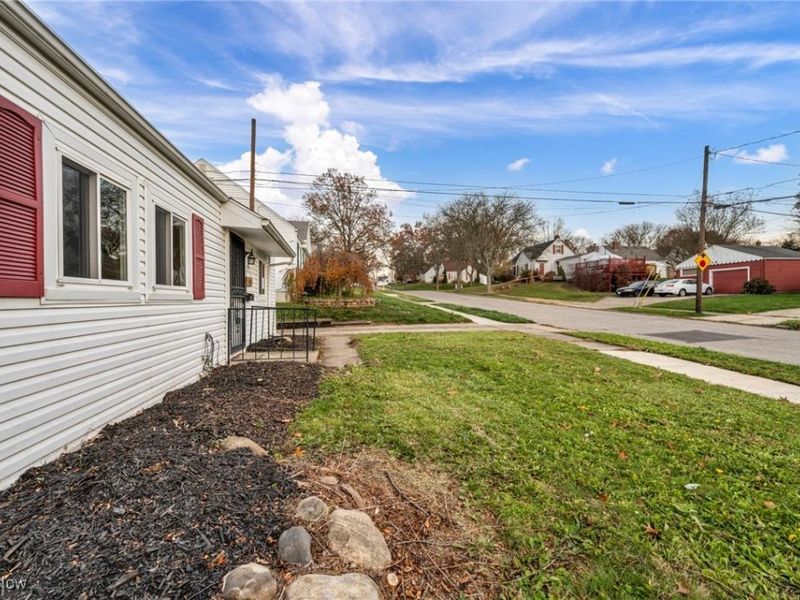 127 Palmetto Avenue, Akron, OH 44301 Photo 5
