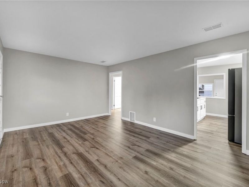 127 Palmetto Avenue, Akron, OH 44301 Photo 6