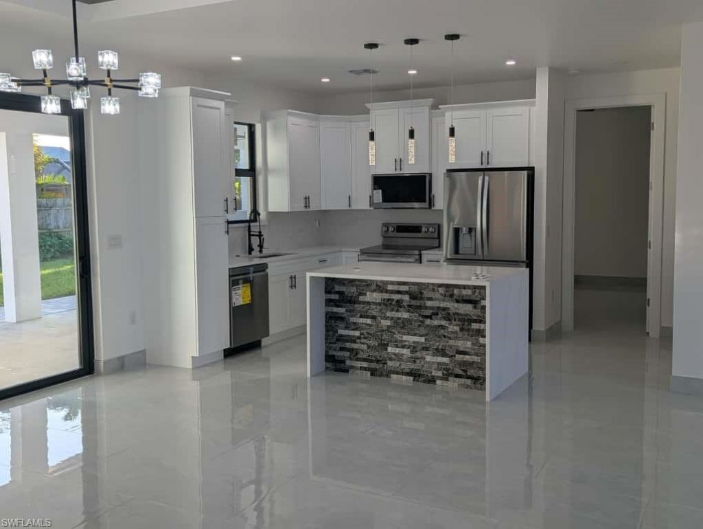 1510 SE 35th St, Cape Coral, FL 33904 Photo