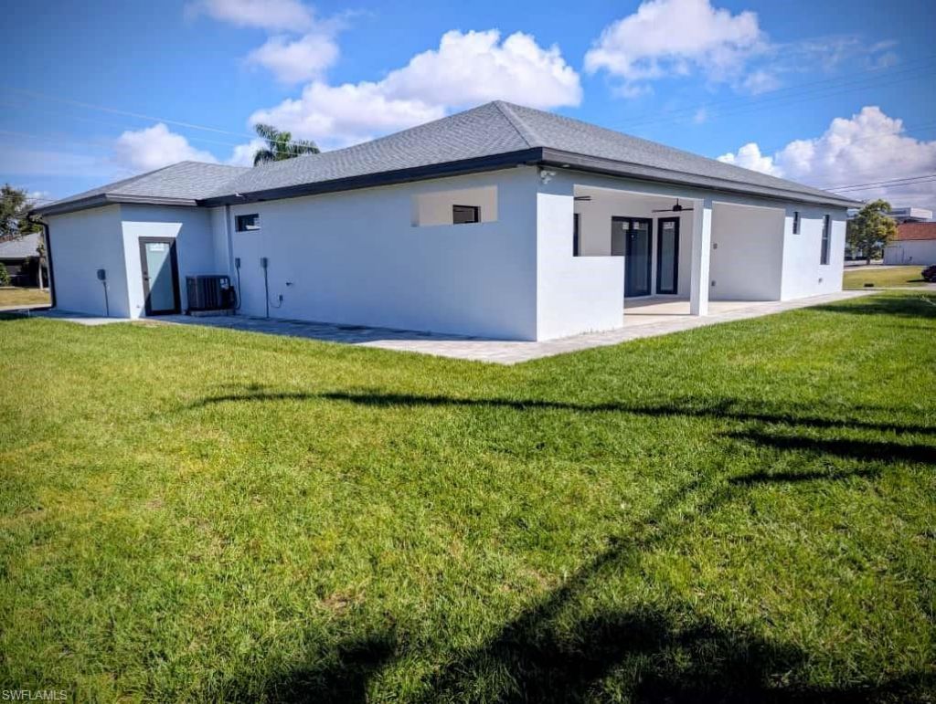 1510 SE 35th St, Cape Coral, FL 33904 Photo