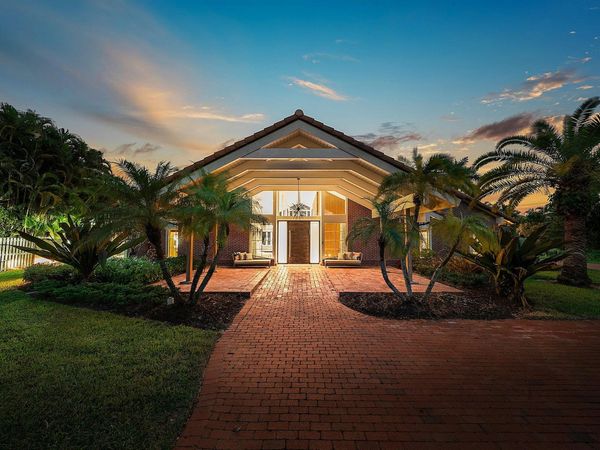 6641 Giralda Circle, Boca Raton, FL 33433