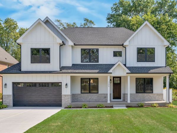 705 Glendale Road, Glenview, IL 60025