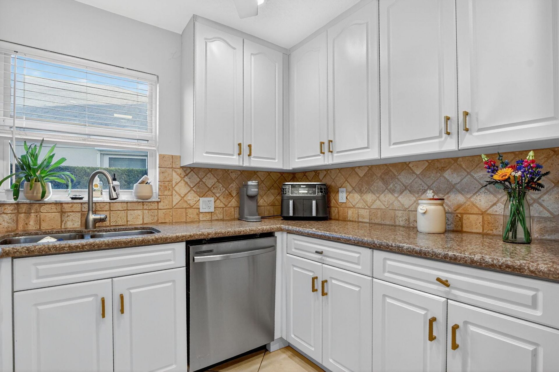 501 SW 1st Street, Boca Raton, FL 33432 Photo