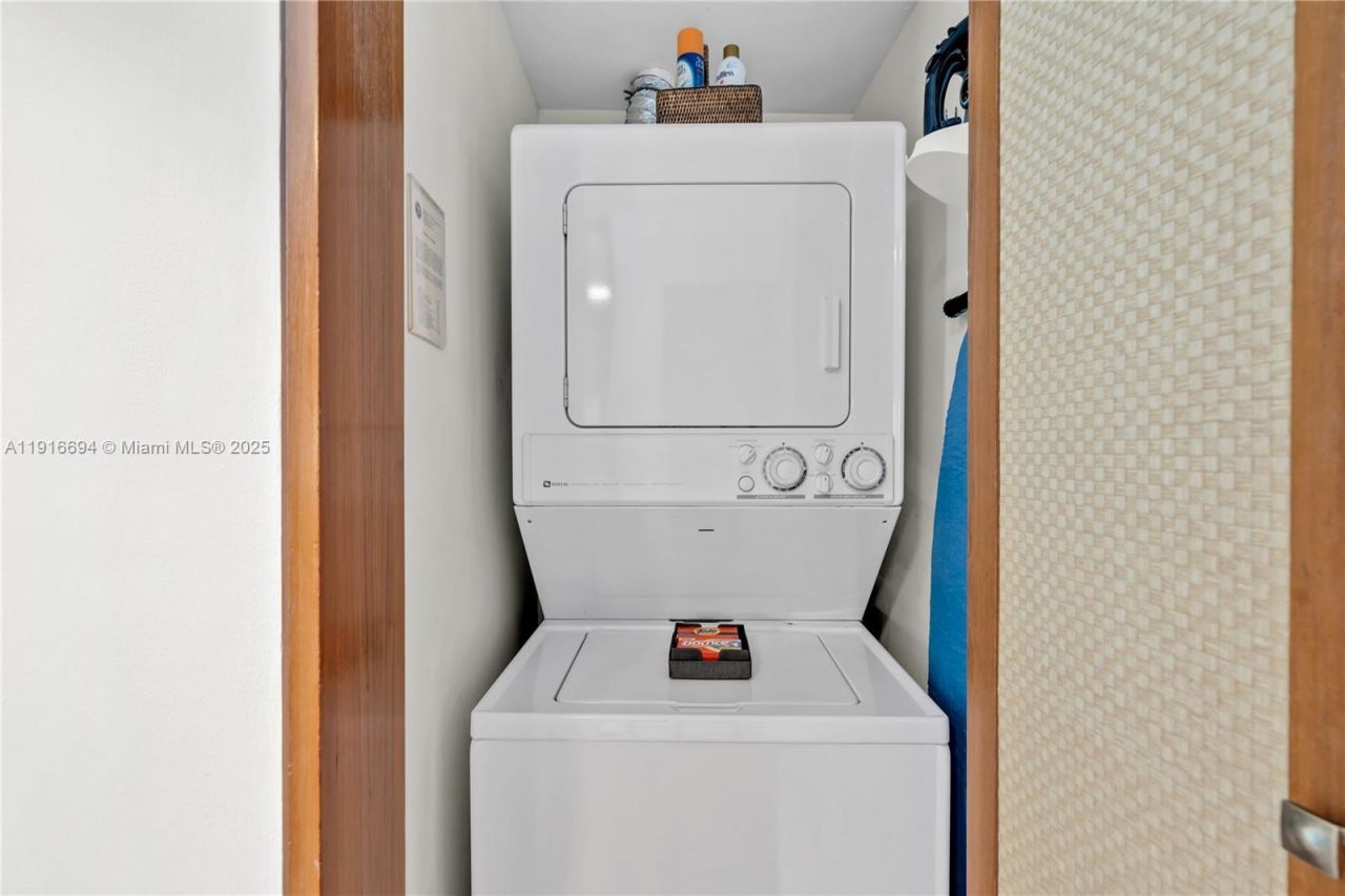 101 20th St, Unit 2504, Miami Beach, FL 33139 Photo