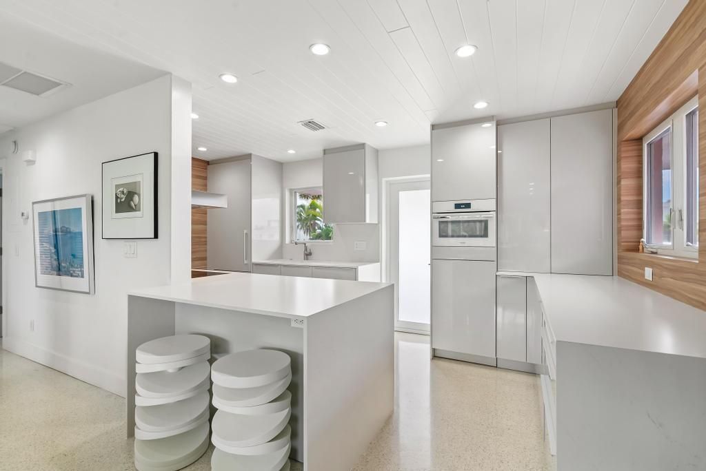 1877 S Ocean Boulevard, Unit 10, Delray Beach, FL 33483 Photo