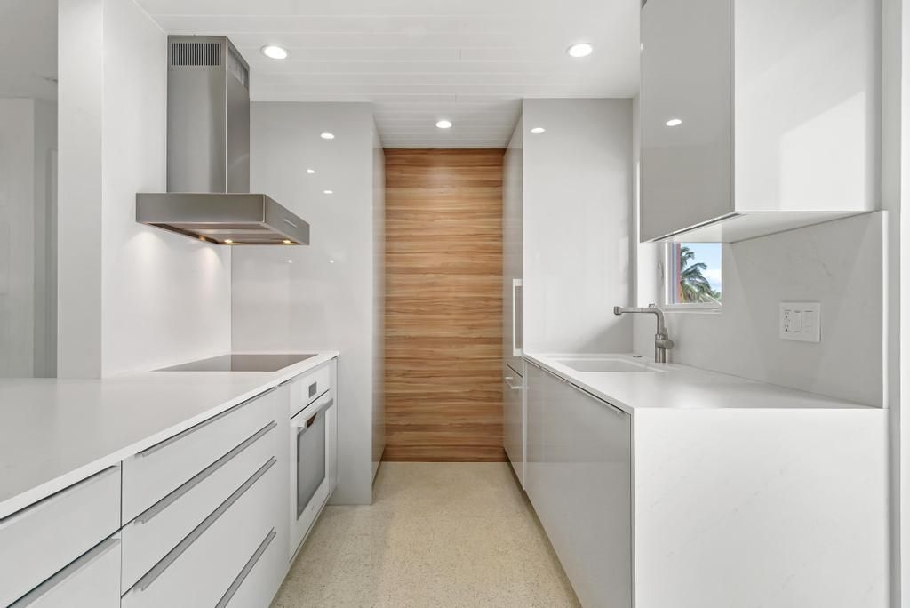 1877 S Ocean Boulevard, Unit 10, Delray Beach, FL 33483 Photo