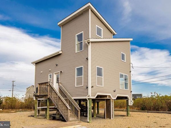 54 BEACH AVENUE, BAYVILLE, NJ 08721
