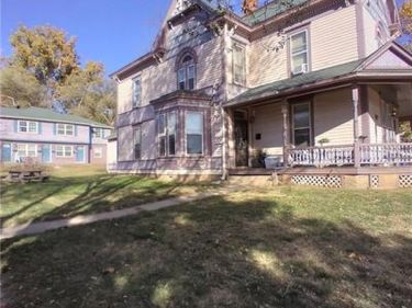 416 E Franklin Street, Liberty, MO 64068