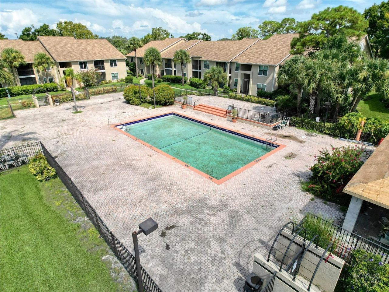 4057 N Crockers Lake Boulevard, Unit 23, Sarasota, FL 34238 Photo