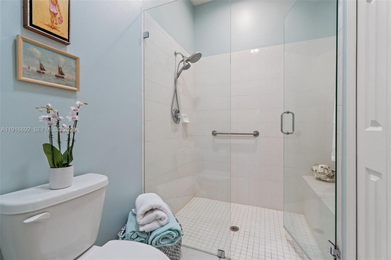 1832 SW Willowbend Ln, Palm City, FL 34990 Photo