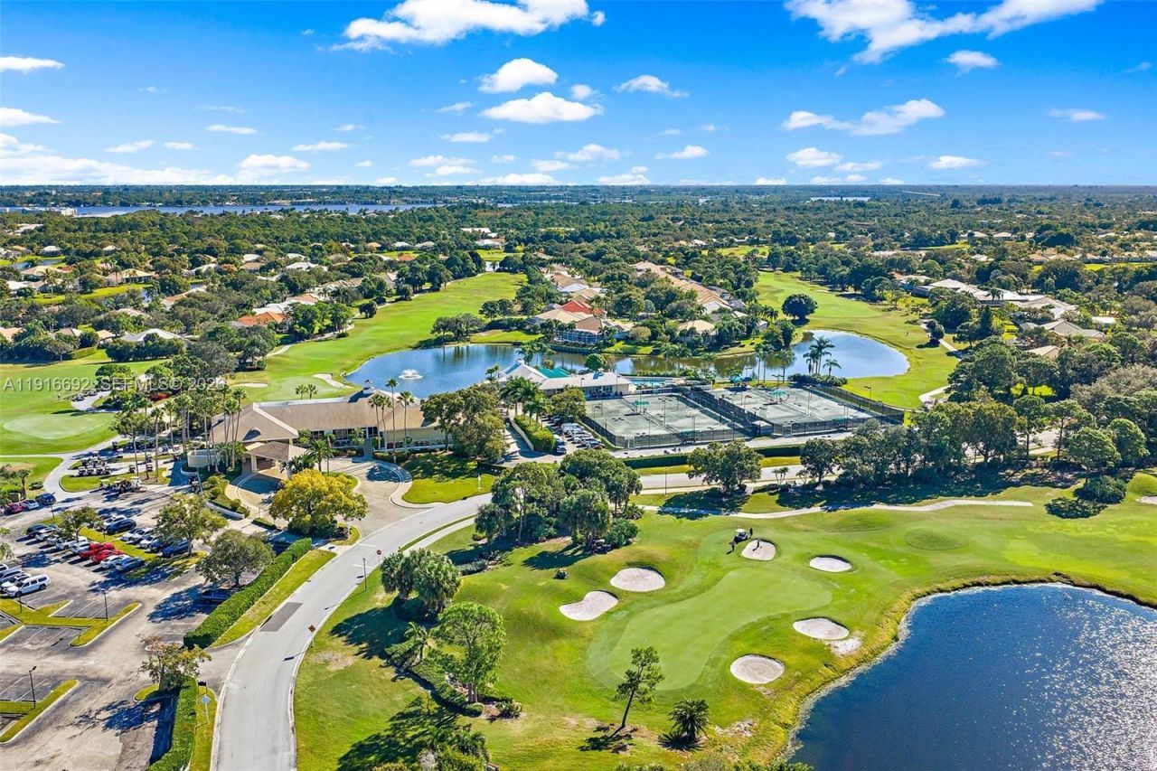 1832 SW Willowbend Ln, Palm City, FL 34990 Photo