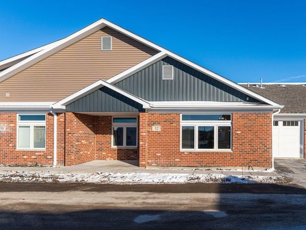 561 Stearn Drive, Unit 561, Genoa, IL 60135