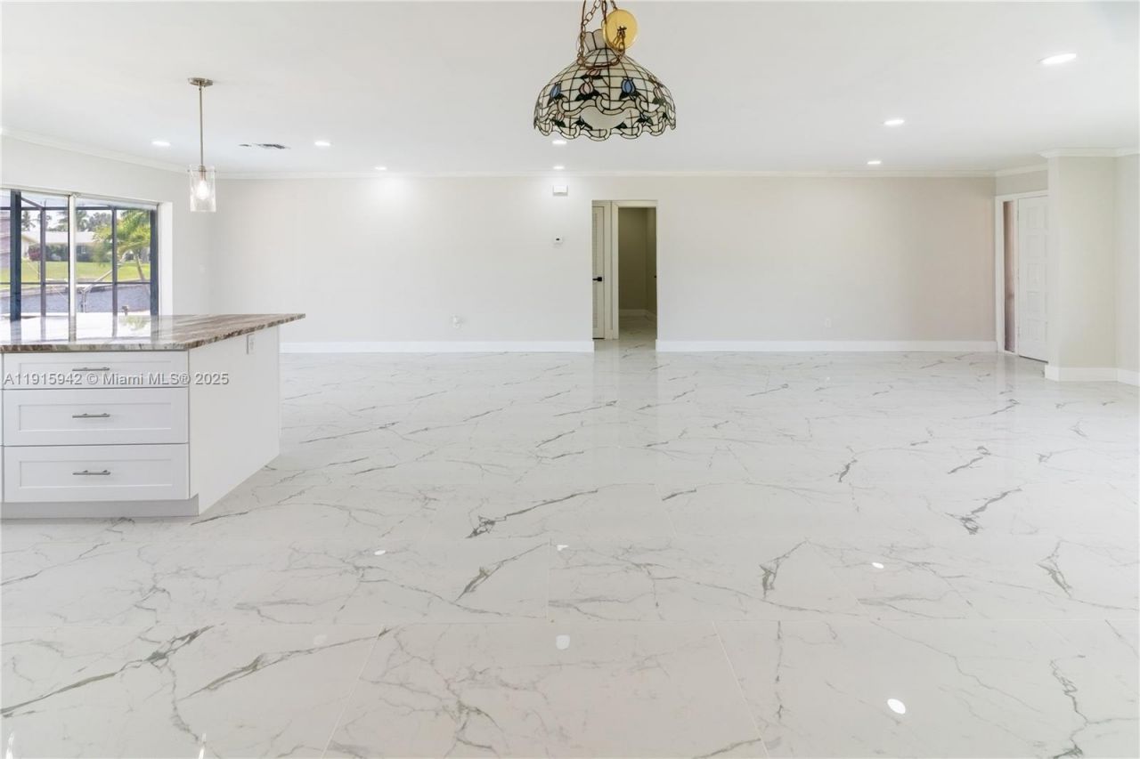 3405 SE 16th Pl., Cape Coral, FL 33904 Photo