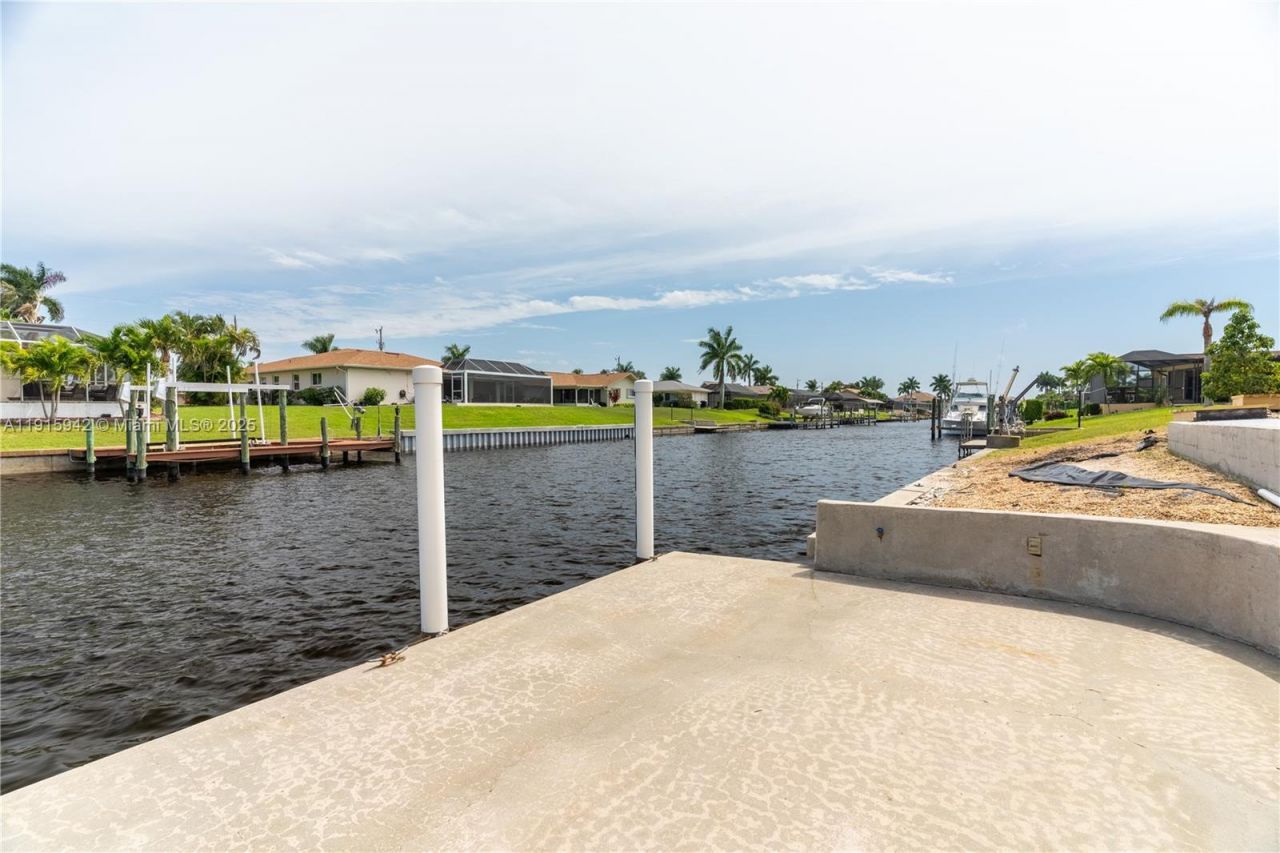 3405 SE 16th Pl., Cape Coral, FL 33904 Photo