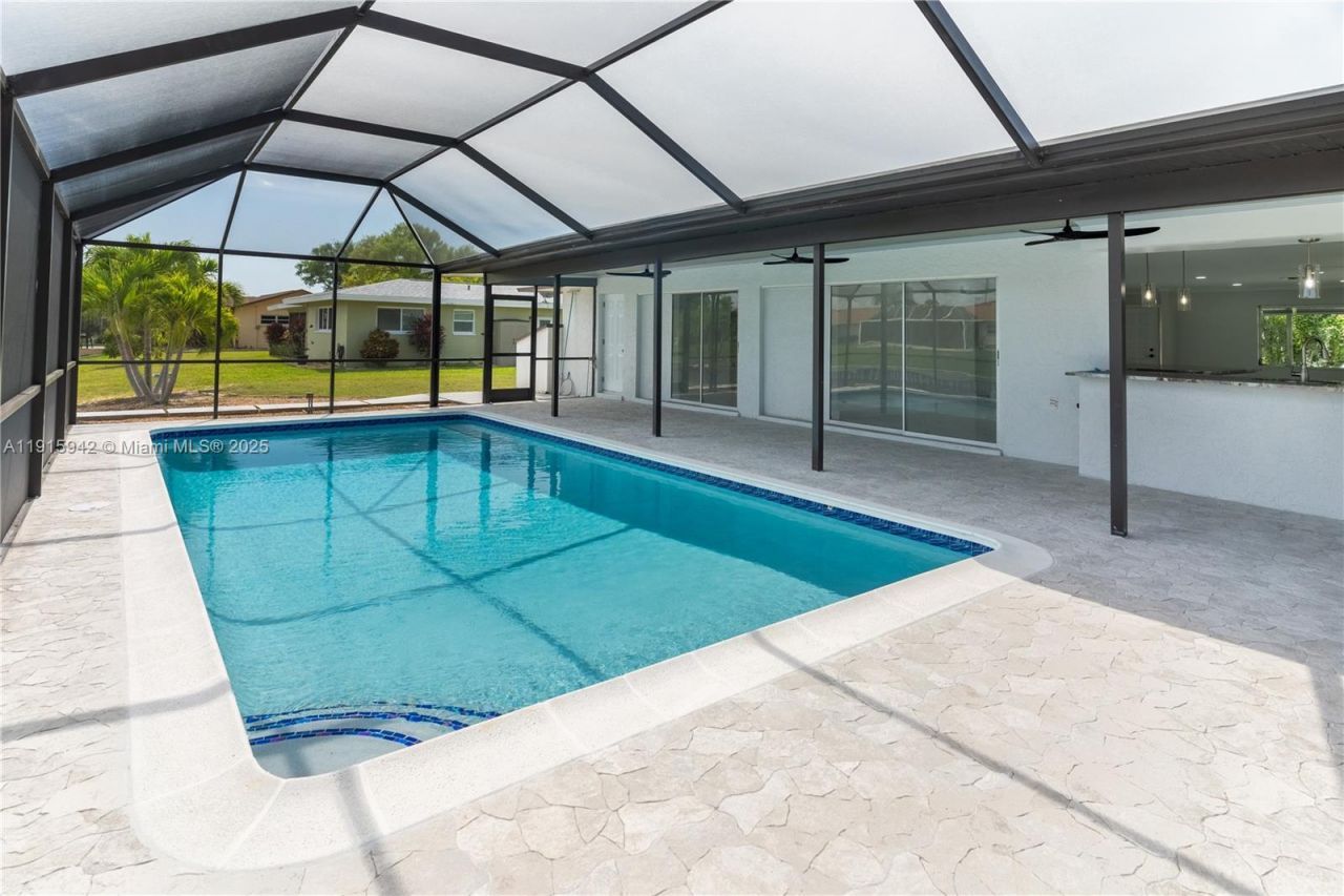 3405 SE 16th Pl., Cape Coral, FL 33904 Photo