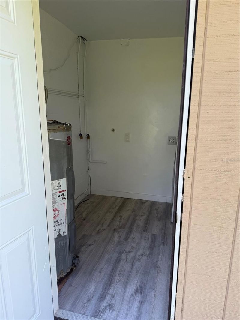 305 Ann Street, Edgewater, FL 32132 Photo