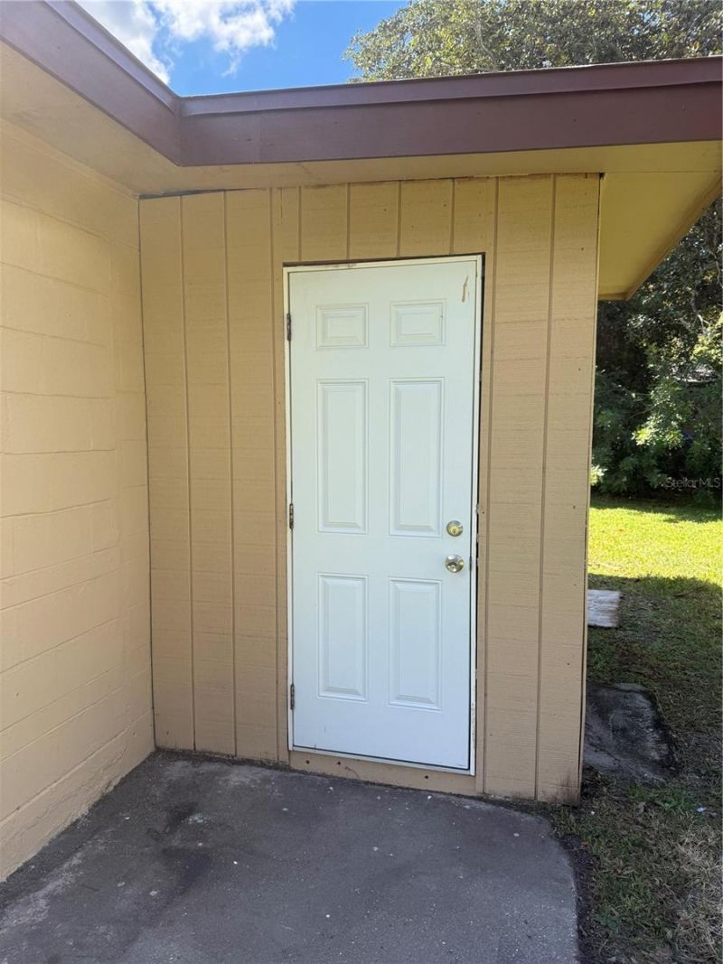 305 Ann Street, Edgewater, FL 32132 Photo