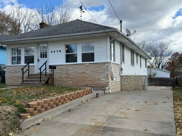 2679 Edwin Avenue, Akron, OH 44314 Main Photo
