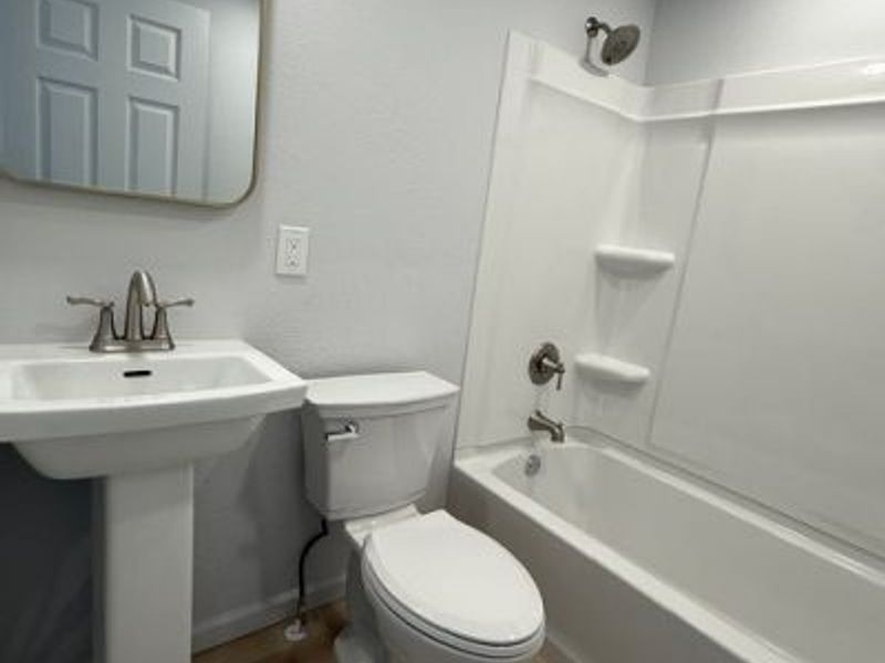 2679 Edwin Avenue, Akron, OH 44314 Photo 16