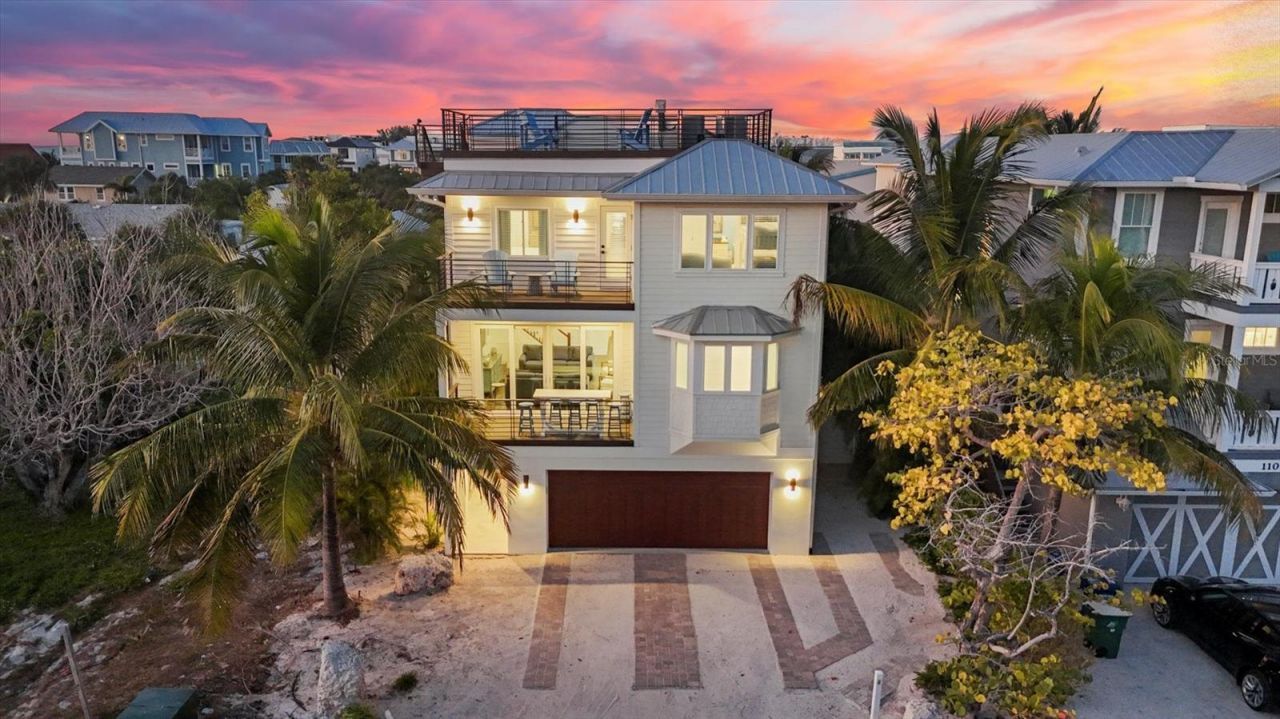 108 11th Street S, Bradenton Beach, FL 34217 Photo