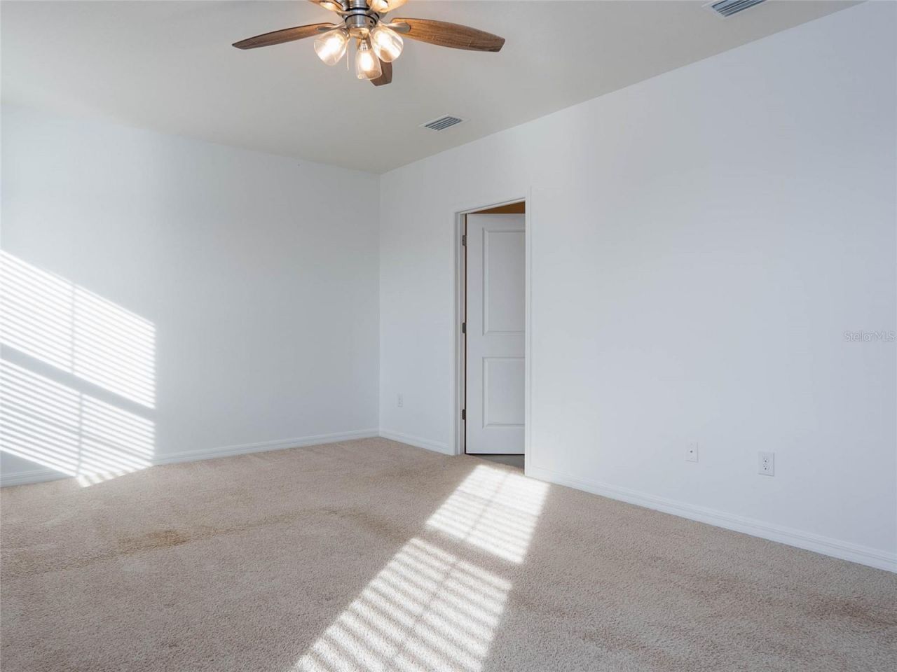 4126 Willow Hammock Drive, Palmetto, FL 34221 Photo