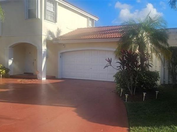 6020 NW 44th Avenue, Coconut Creek, FL 33073