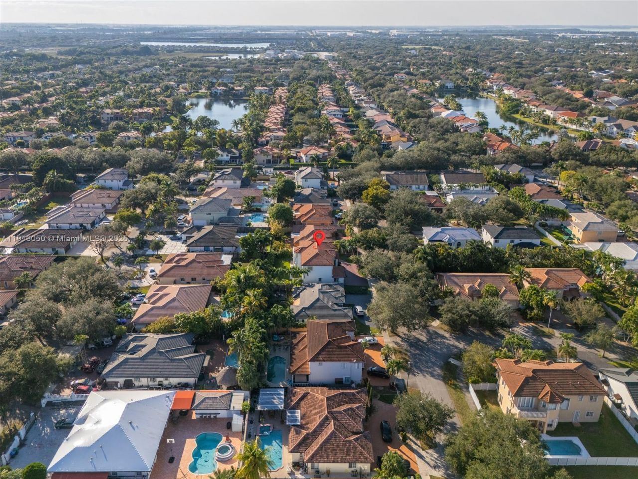 7830 NW 161st Ter, Miami Lakes, FL 33016 Photo