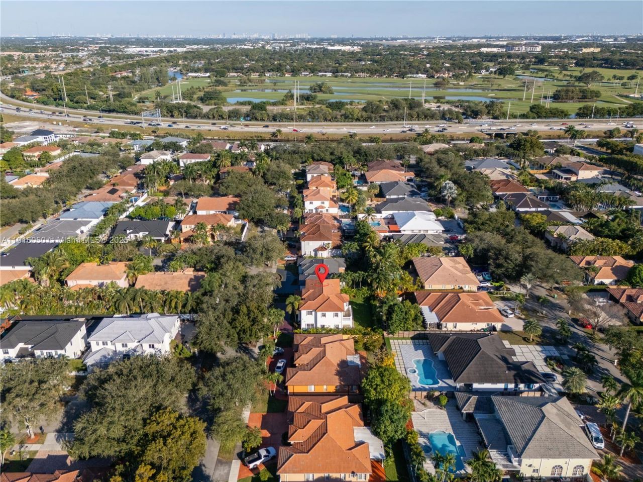 7830 NW 161st Ter, Miami Lakes, FL 33016 Photo