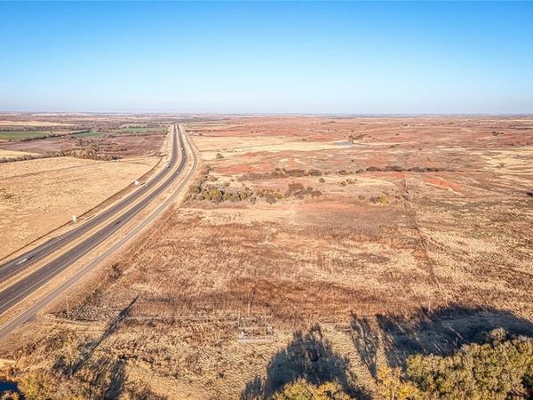 44 LEGAL Highway, Canute, OK 73626