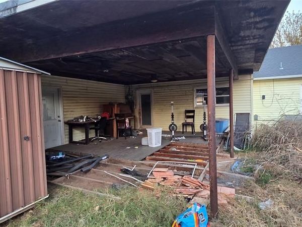 313 S 3rd Street, Tonkawa, OK 74653