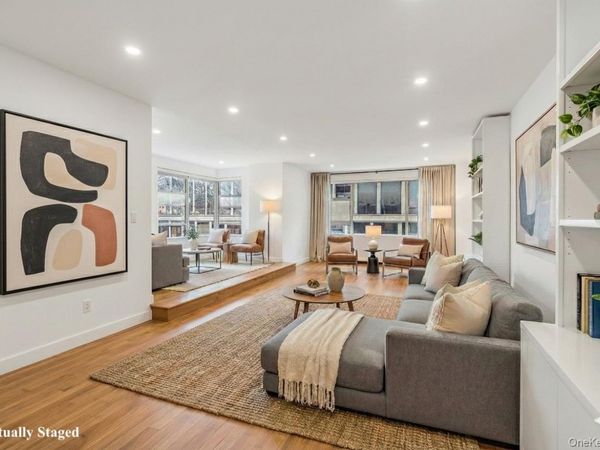 77 W 55th Street, Unit 17B, New York (Manhattan), NY 10019