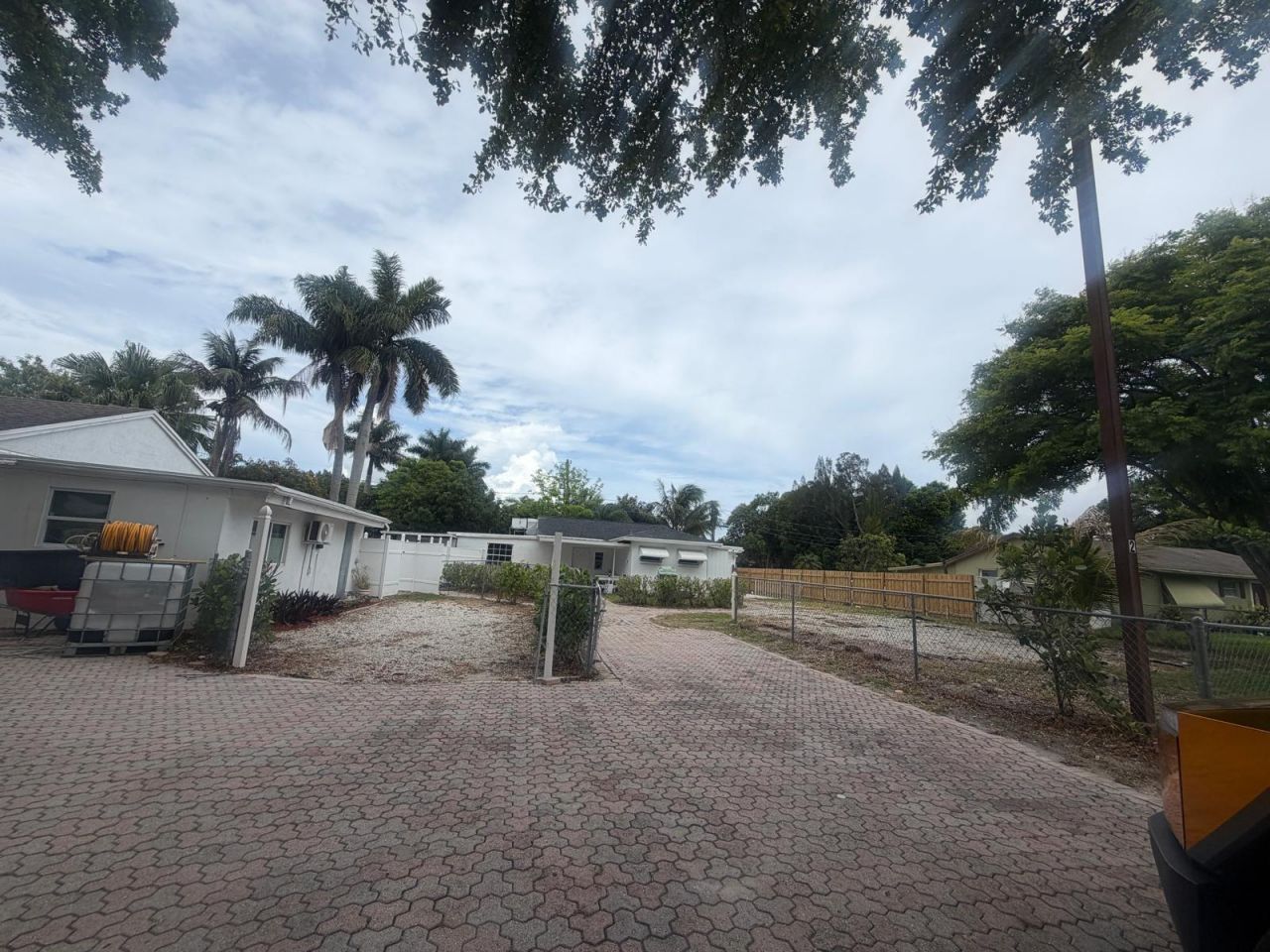 3918 Serubi Avenue, Palm Springs, FL 33461 Photo