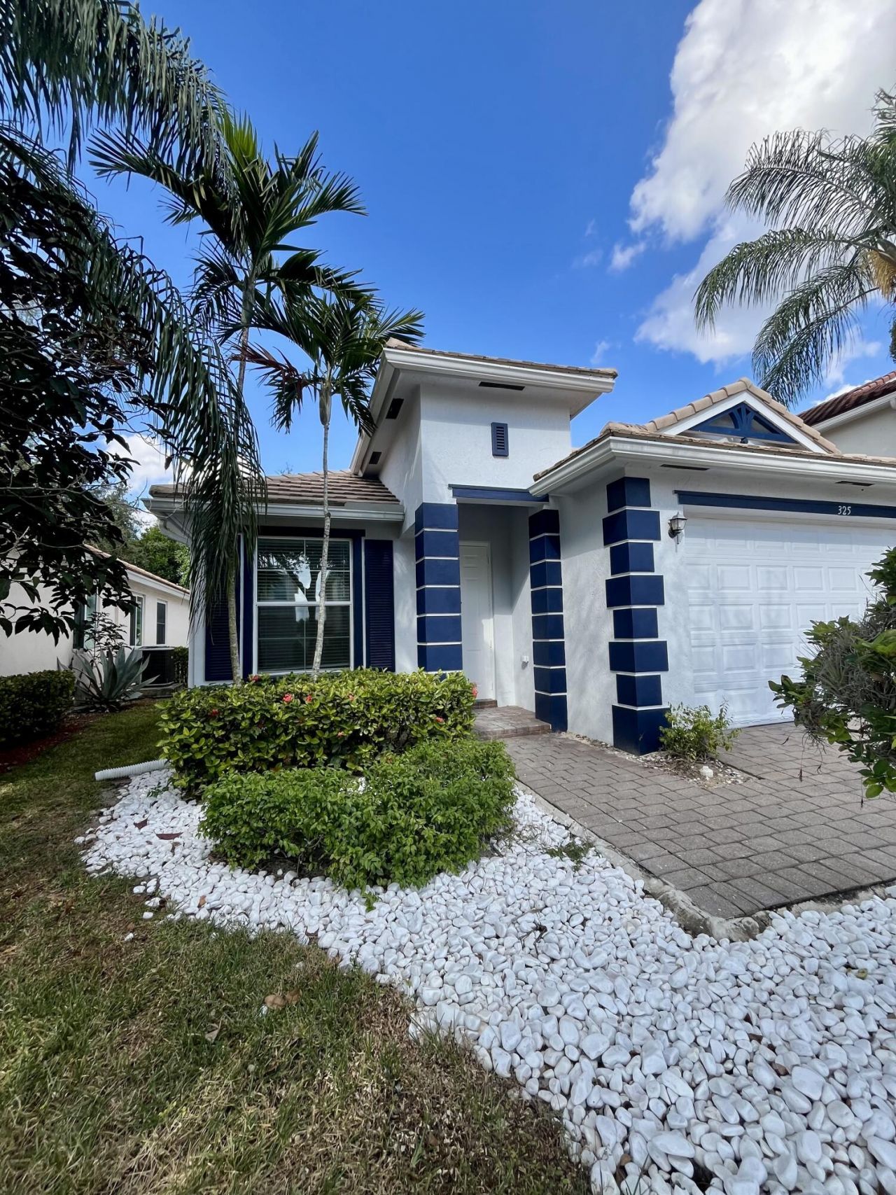 325 Mulberry Grove Road, West Palm Beach, FL 33411 Photo
