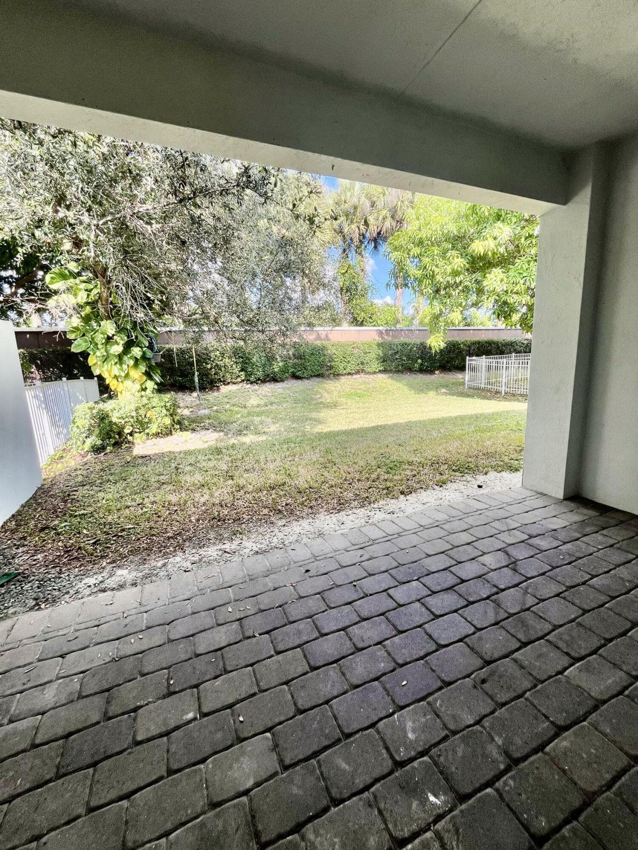 325 Mulberry Grove Road, West Palm Beach, FL 33411 Photo