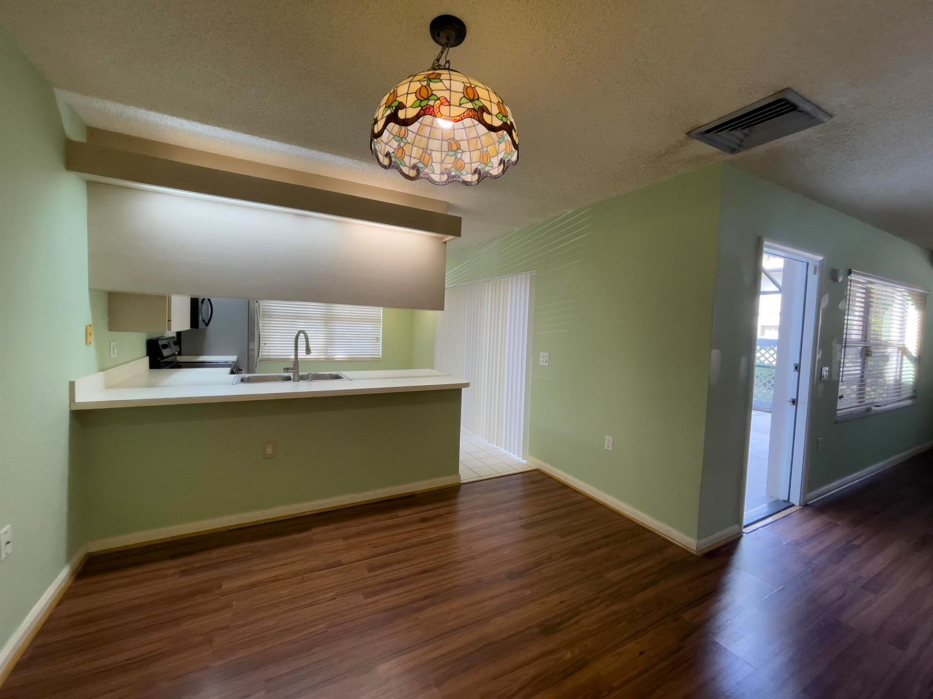 27 Clinton Court, Unit D, Royal Palm Beach, FL 33411 Photo