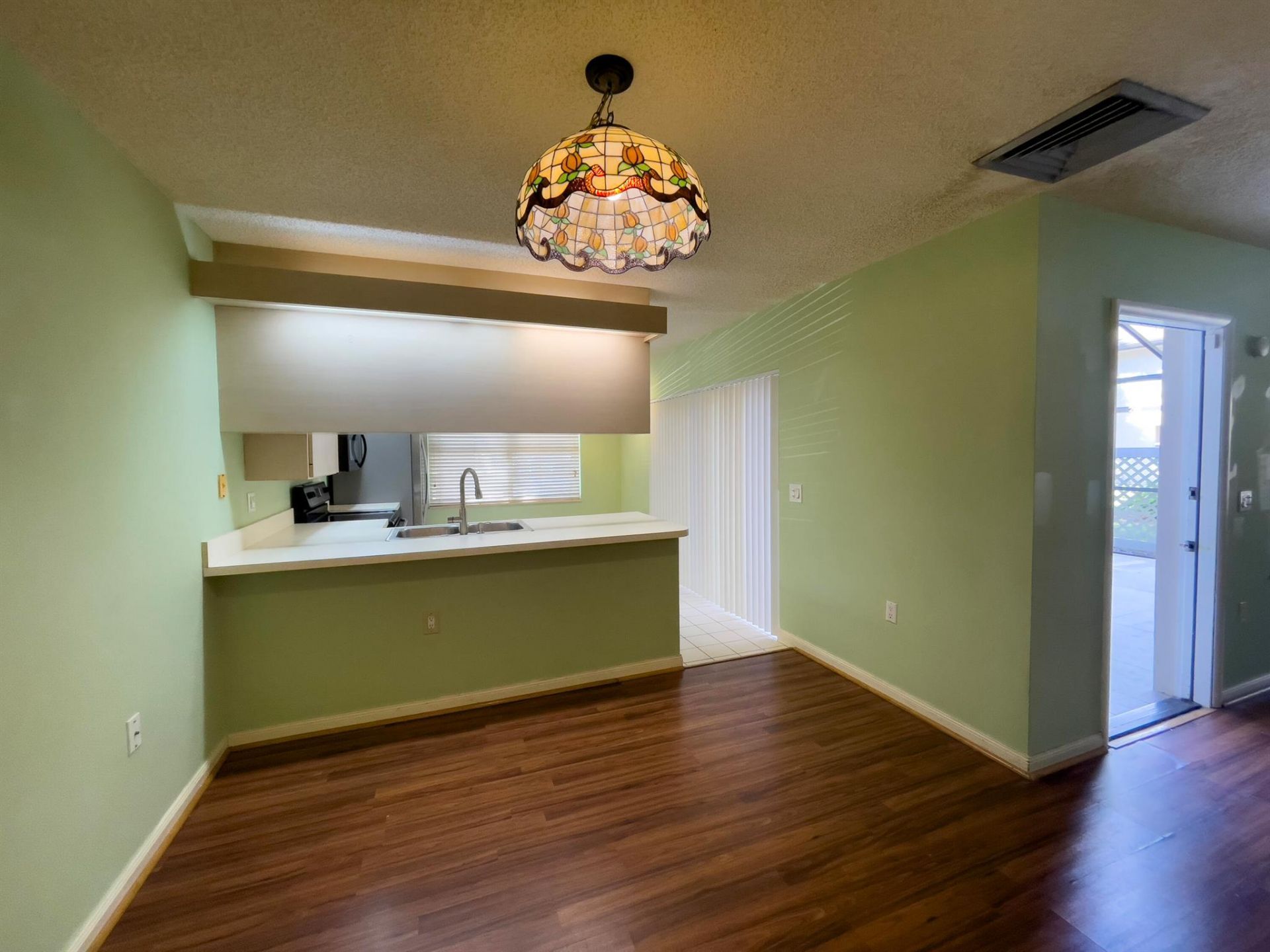 27 Clinton Court, Unit D, Royal Palm Beach, FL 33411 Photo